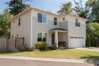21236 Falcon Way, Kent, WA 98042-5930