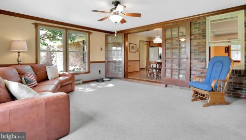 2204 Brook Creek Rd, Toms Brook VA  22660-2544 exterior
