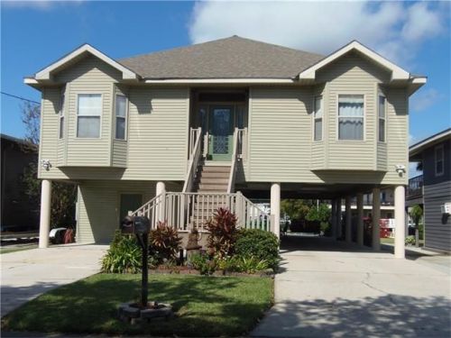 4920 Arthur Ln, Barataria LA  70036-4706 exterior