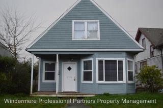 927 Cushman Ave, Tacoma WA  98405-3630 exterior