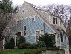 127 Elliot St, Newton MA 02461-1629 exterior