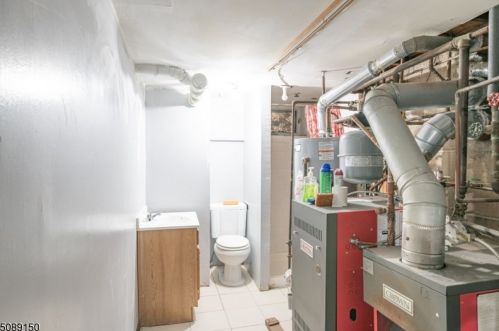 227 Tuscan Rd, Maplewood NJ 07040-3029 exterior