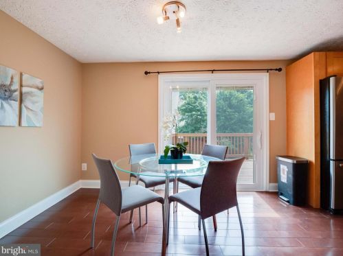 7413 Aspenpark Rd, Lorton VA  22079-1848 exterior