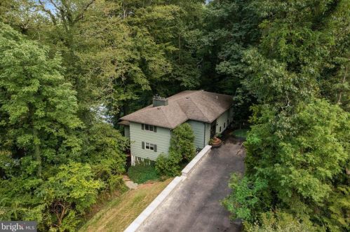 108 Tudor Ln, Yardley, PA 19067-7334