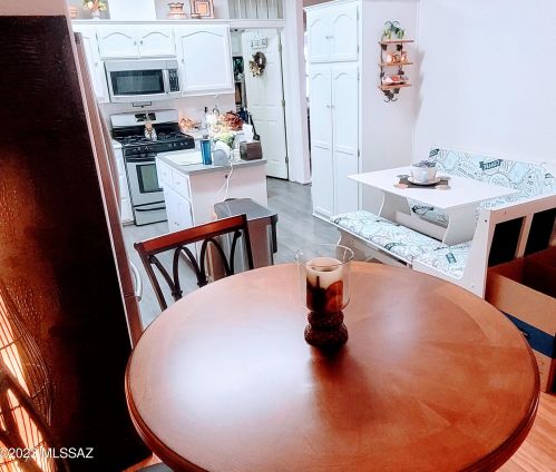 2803 Desert Hawk Pl, Tucson AZ  85713-4388 exterior