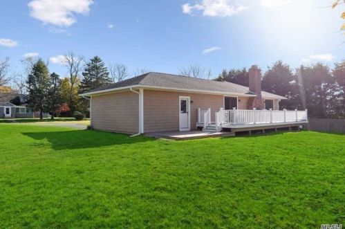 450 Bay Haven Ln, Southold NY  11971-4376 exterior