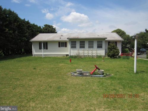 20697 Cool Spring Rd, Milton DE  19968-3225 exterior