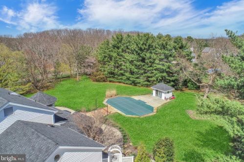 1800 Celeste Dr, Belmar NJ 07719-9506 exterior