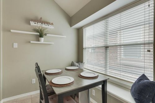 2605 Cross Haven Dr, Lewisville TX  75028-2484 exterior