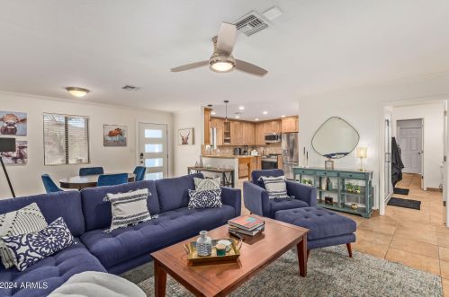 10069 Paradise Dr, Scottsdale AZ  85260-5918 exterior