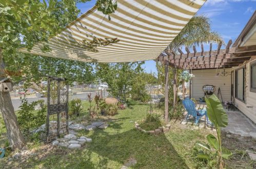 5716 Georgia Dr, North Highlands CA  95660-4725 exterior