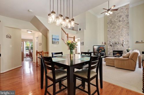 14149 Murphy Ter, Gainesville VA  20155-1725 exterior