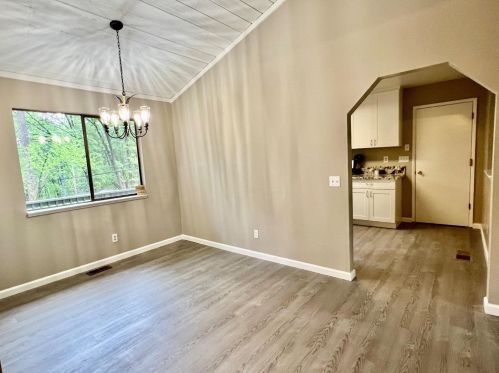 10683 Alta Sierra Dr, Grass Valley CA  95949-6847 exterior