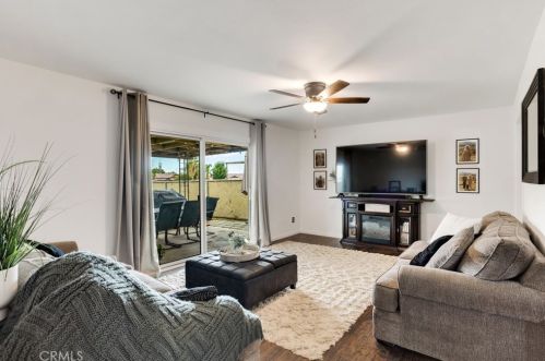 319 Mckelvey Ave, Bakersfield CA 93308-1287 exterior