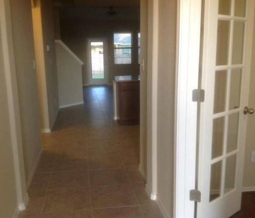 2722 Garlic Creek Dr, Creedmoor, TX 78610-5189
