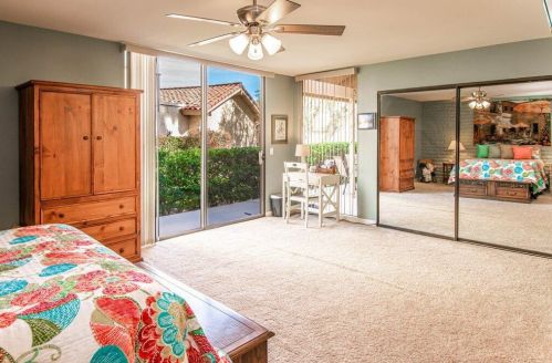 69970 Los Cocos Ct, Rancho Mirage CA  92270-2136 exterior