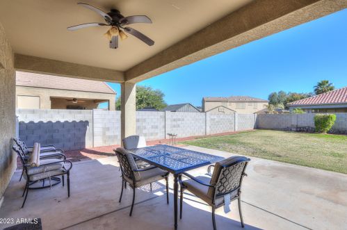 1888 Hubbard Ln, Casa Grande AZ  85122-6742 exterior