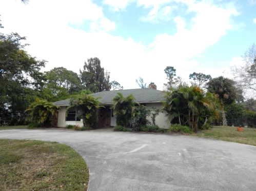 15686 84th Ave, West Palm Beach, FL 33418-1848