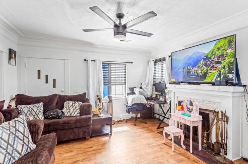 15207 Vermont Ave, Gardena CA  90247-4103 exterior