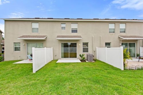6486 Sedgeford Dr, Lakeland, FL 33811-1833