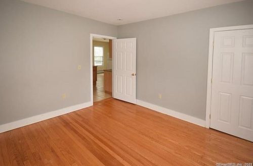117 Kensington Ave, New Britain CT  06051-3904 exterior