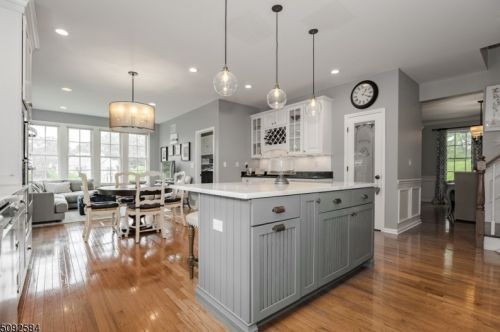 25 Northridge Ct, Hackettstown NJ  07840-5684 exterior