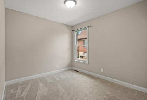 60 Arcadia Ave, Covington KY  41017-2129 exterior