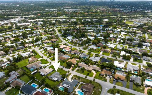 10145 Dasheen Ave, West Palm Beach, FL 33410-4748