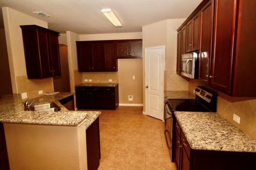 1913 Abby Creek Dr, Oak Point TX  75068-0319 exterior