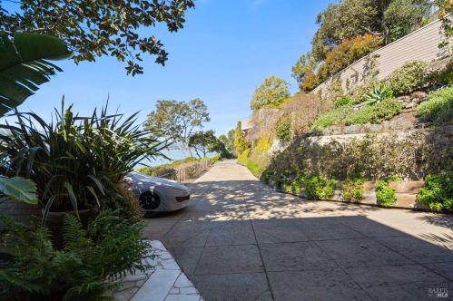 333 Belvedere Ave, Tiburon CA 94920-2429 exterior