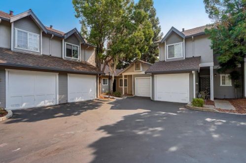 230 Birch Creek Dr, Pleasanton CA  94566-6781 exterior