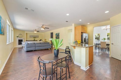 1015 Lucio St, Manteca CA  95336 exterior