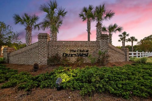 3129 Ball Ct, Mount Pleasant SC  29466-8008 exterior
