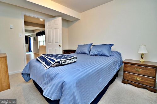 123 Posting Way, Charles Town WV  25414-9327 exterior
