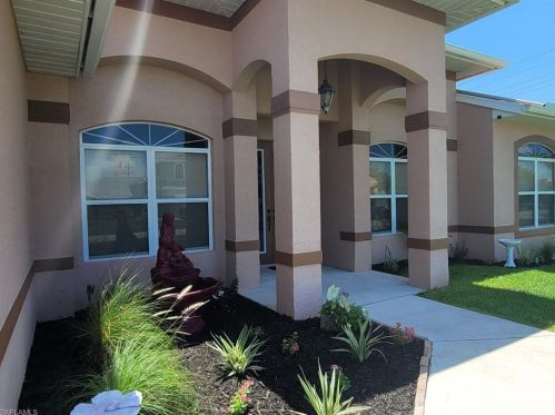 3931 1st Pl, Cape Coral, FL 33904-4858