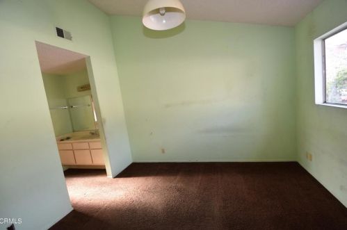 413 Percy St, Oxnard CA  93033-7155 exterior