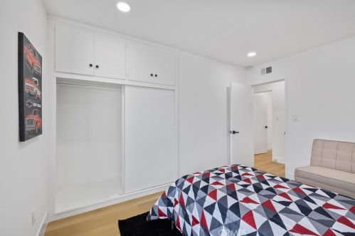 17833 Balfern Ave, Bellflower CA  90706-7154 exterior