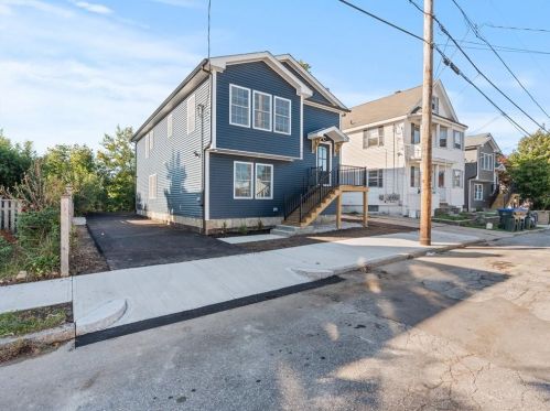 140 Cumberland St, Providence, RI 02908-1429