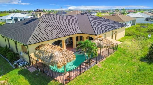 3510 15th Ter, Cape Coral FL  33993-4954 exterior