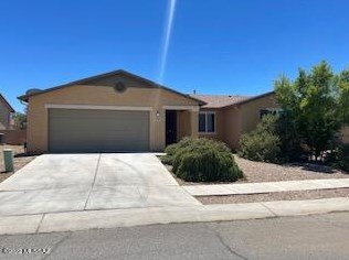 8349 Shearwater Dr, Tucson, AZ 85757-7932