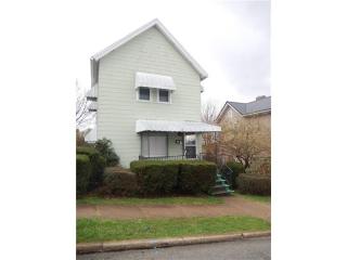 406 Locust St, Greensburg, PA 15601-4202