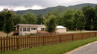 817 Ledbetter Rd, Lake Santeetlah, NC 28771-7533