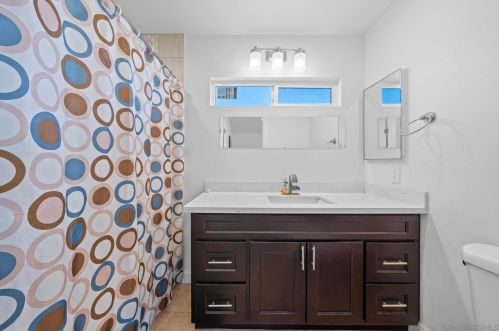 7891 Railroad Ave, Riverside CA  92504-4139 exterior