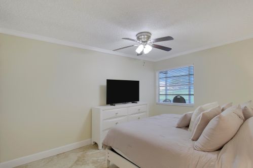 255 Burgundy F, Delray Beach FL  33484-4951 exterior