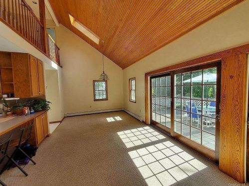 67 Duncan Ave, Cornwall Hud, NY 12520-1411