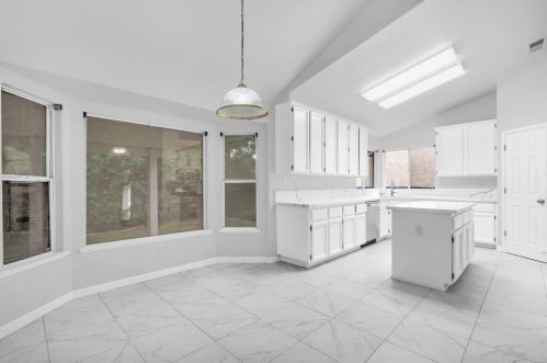 8702 White Peacock Way, Elk Grove CA  95624-3701 exterior