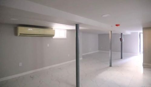 21 Terrace Ave, Mount Vernon NY  10550-1814 exterior