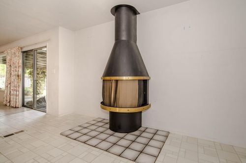 4 Casa Linda Dr, Woodland CA  95695-4612 exterior