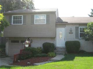 28749 Stargate Rd, Perrysburg, OH 43551-4662
