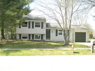 4245 Pleasant Acres Dr, Stonelick, OH 45103-3151